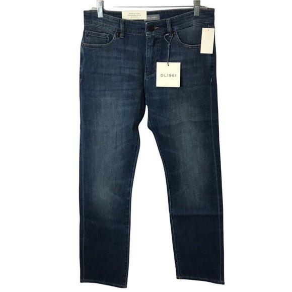 DL1961 Men's Avery Modern Straight Jeans (Size 30x32)